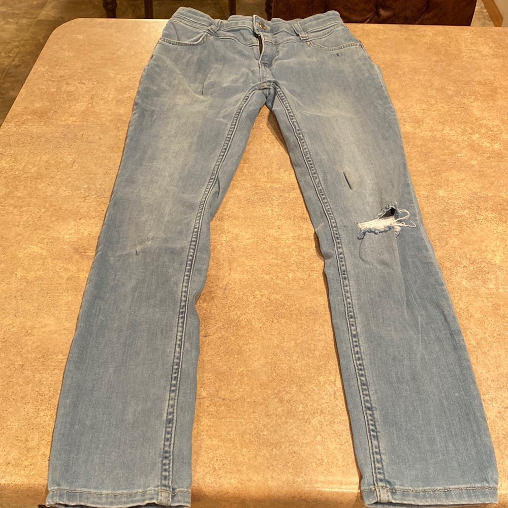 Womens Free People jeans size 26 inseam measures about 26.5”